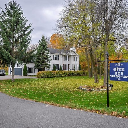 La Villa Rivermead Gatineau Exteriör bild